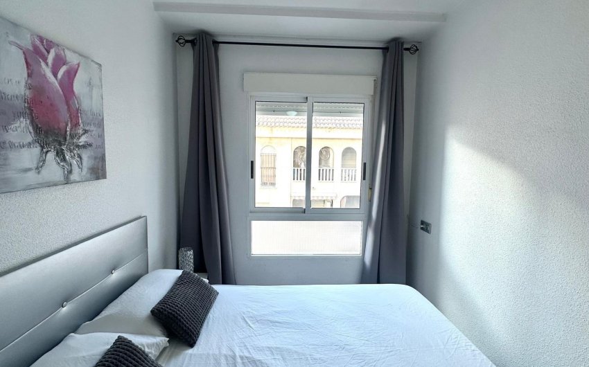 Revente - Apartment -
Torrevieja - Acequion