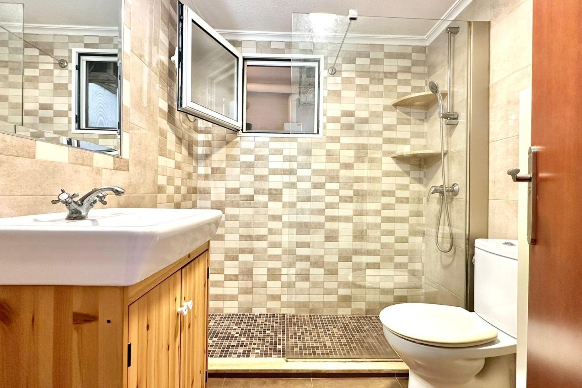 Revente - Apartment -
Torrevieja - Acequion