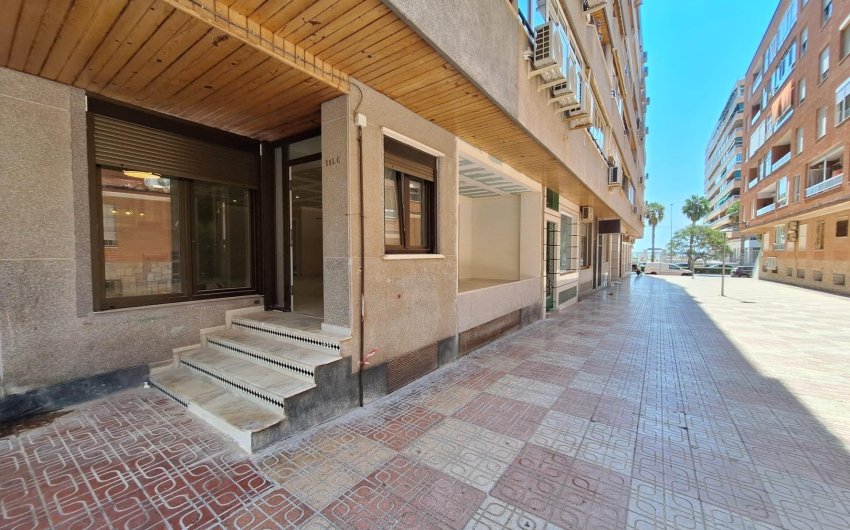 Revente - Apartment -
Torrevieja - Acequion