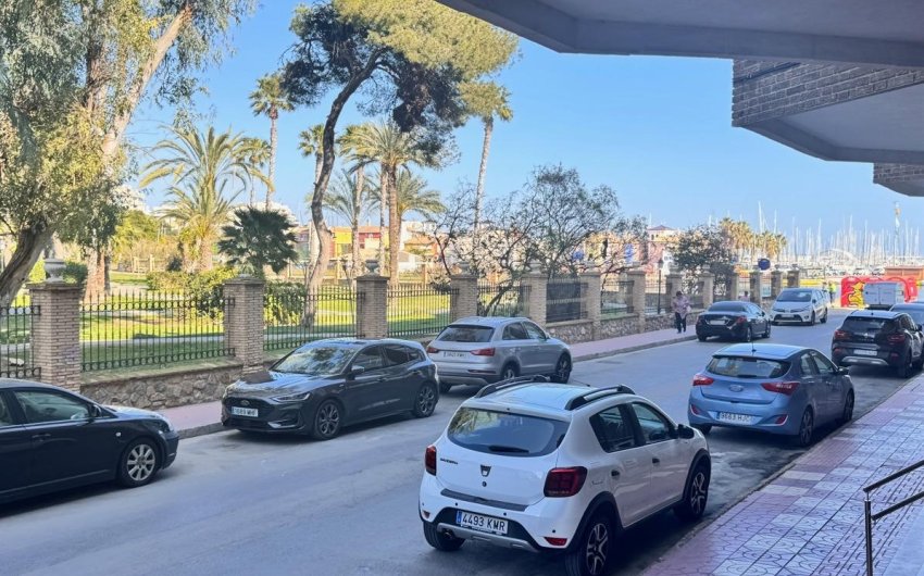 Revente - Apartment -
Torrevieja - Acequion
