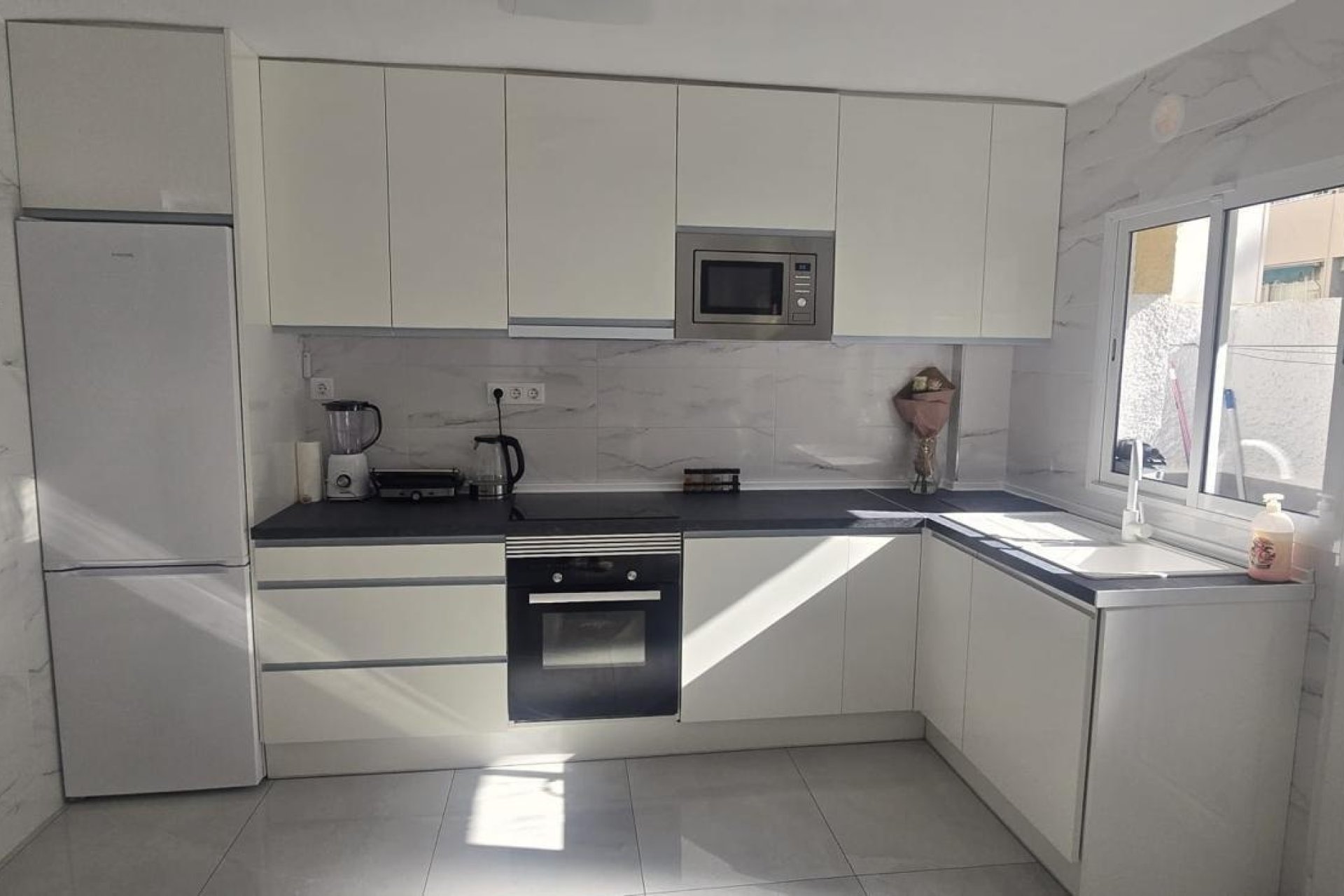 Revente - Apartment -
Torrevieja - Acequion
