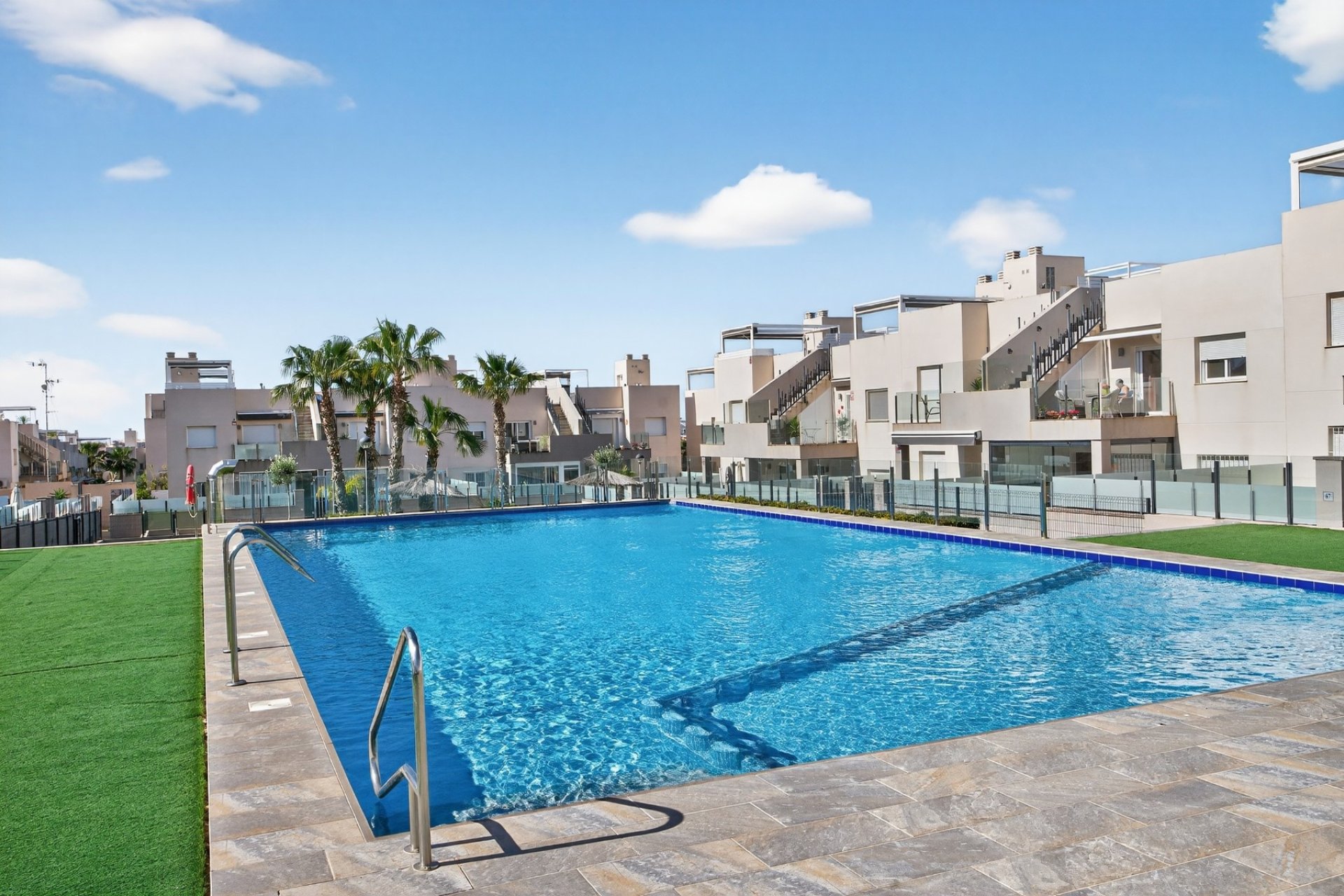 Revente - Apartment -
Torrevieja - Aguas Nuevas