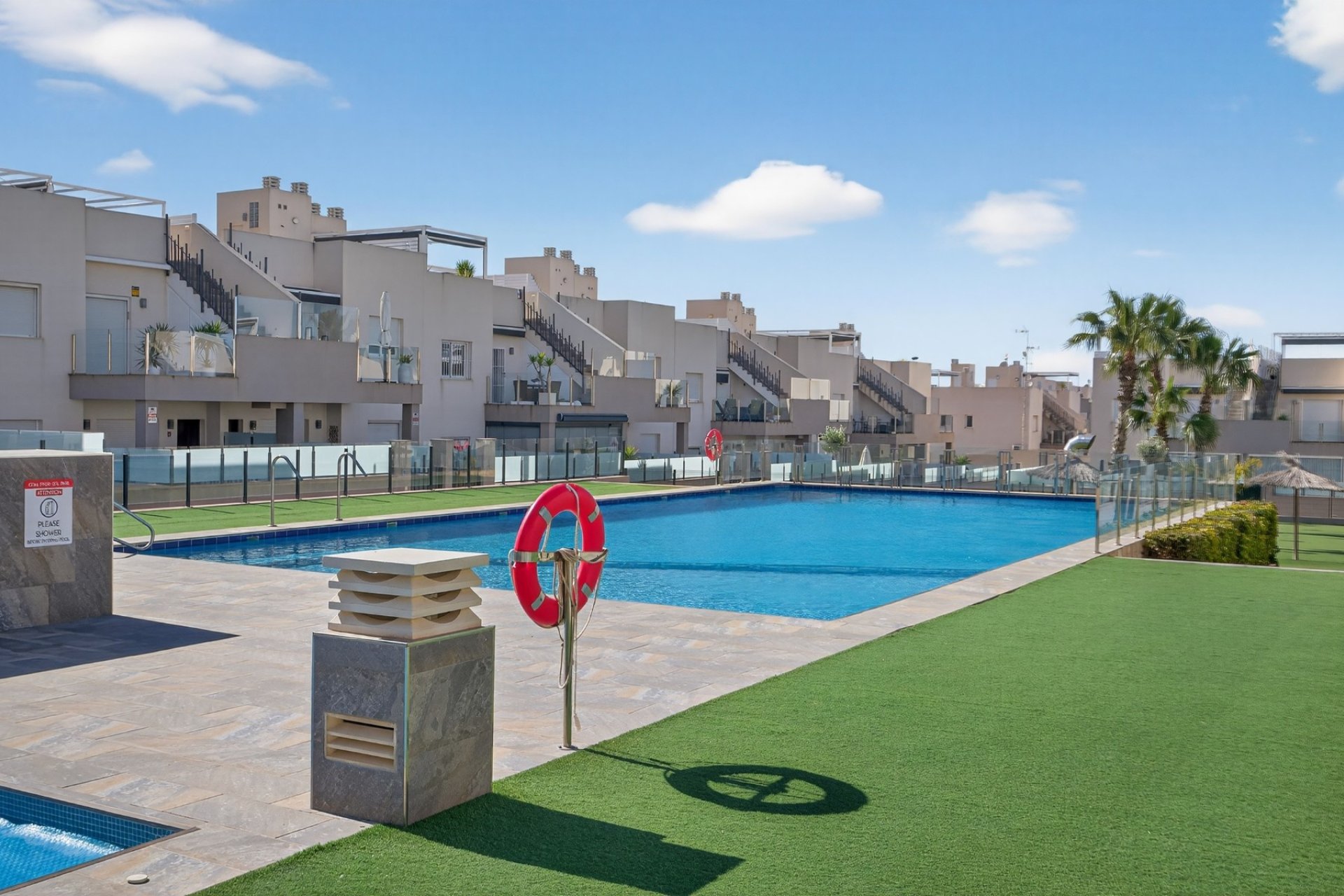 Revente - Apartment -
Torrevieja - Aguas Nuevas
