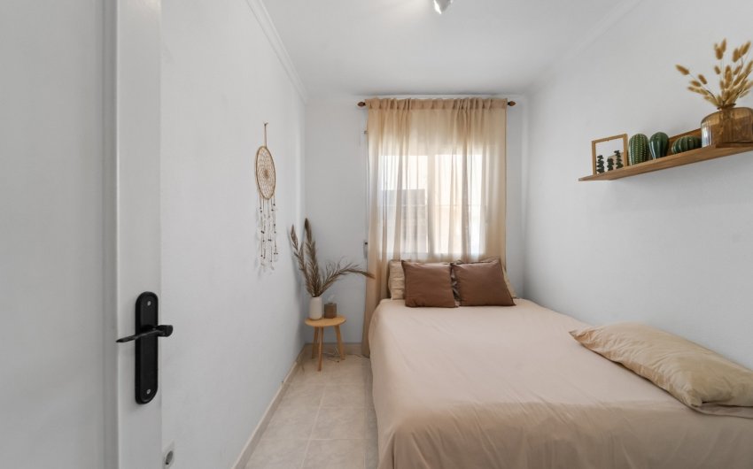 Revente - Apartment -
Torrevieja - Aguas Nuevas