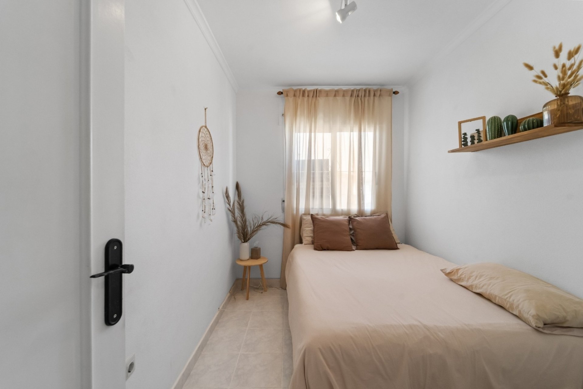 Revente - Apartment -
Torrevieja - Aguas Nuevas