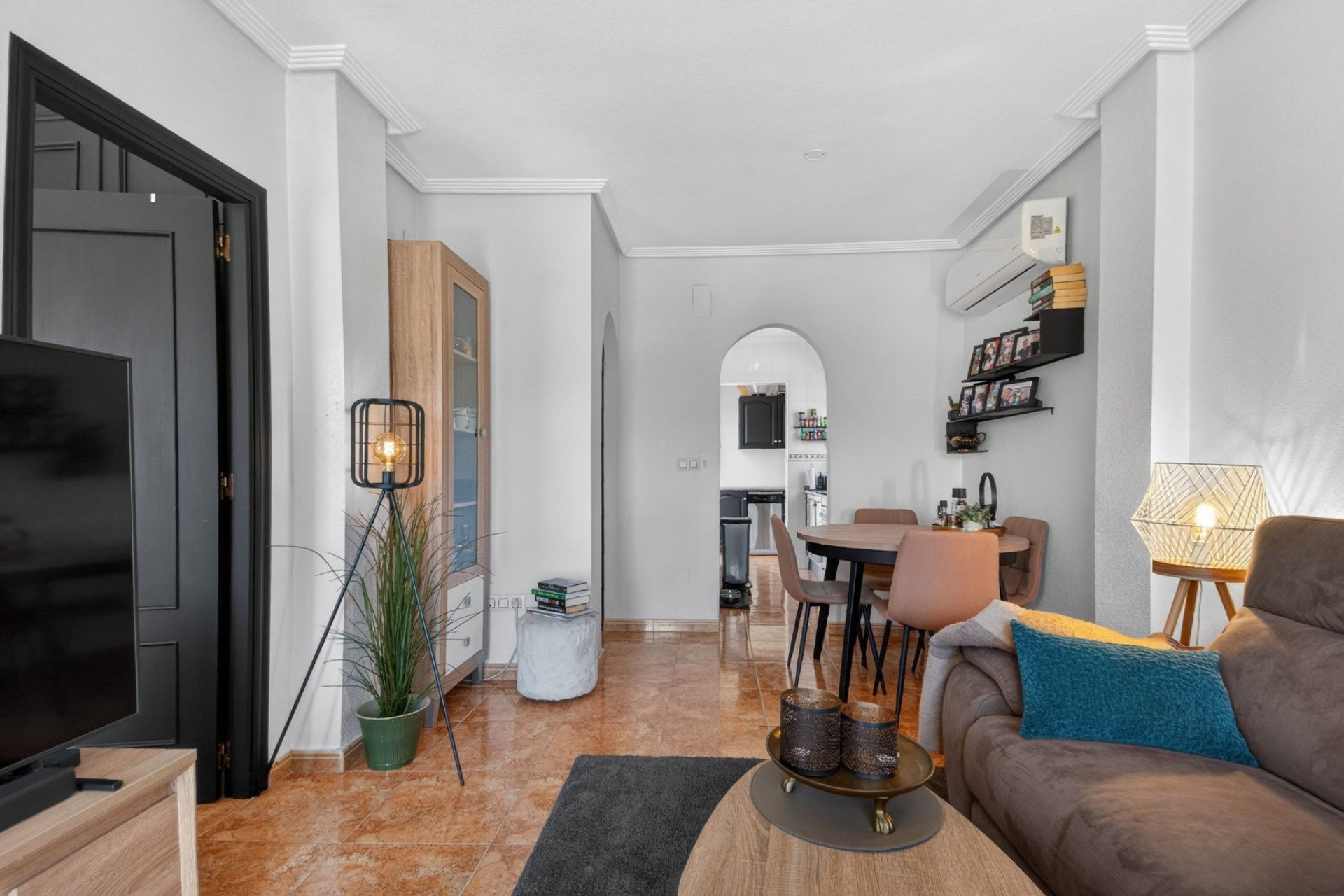 Revente - Apartment -
Torrevieja - Aguas Nuevas