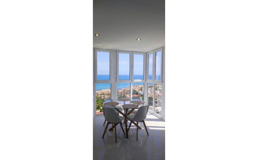 Revente - Apartment -
Torrevieja - Cabo Cervera