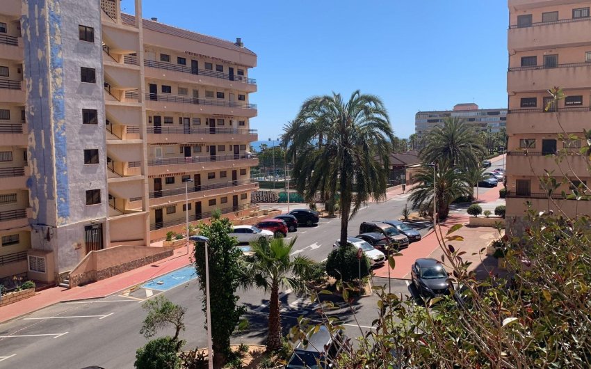 Revente - Apartment -
Torrevieja - Cabo Cervera
