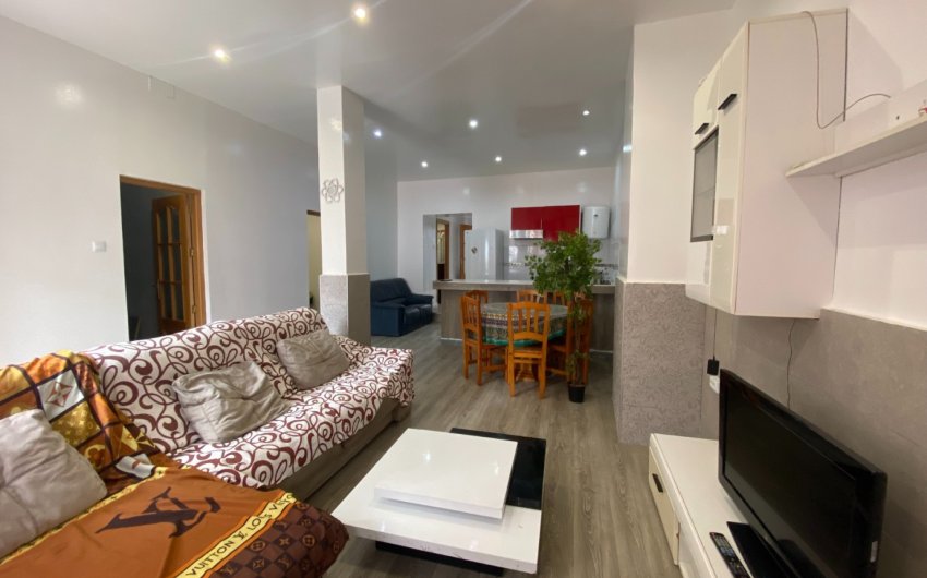 Revente - Apartment -
Torrevieja - Center