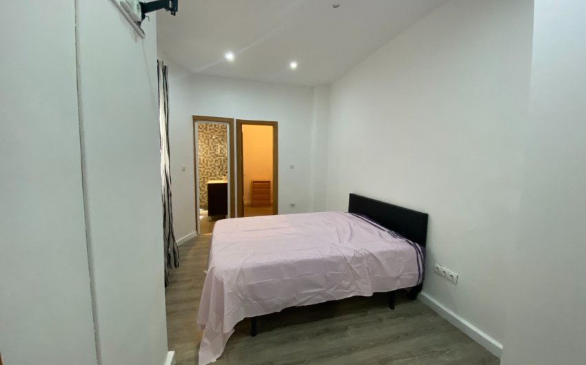 Revente - Apartment -
Torrevieja - Center