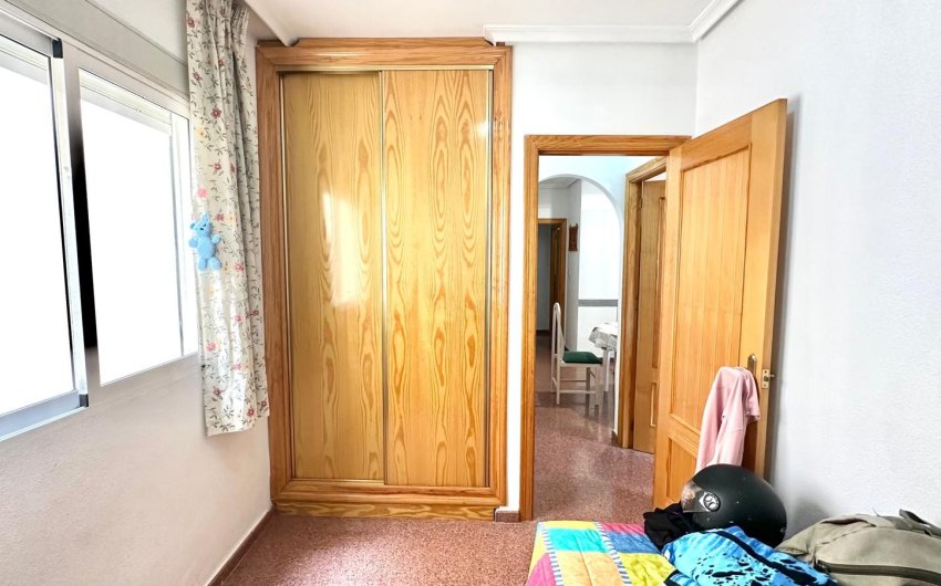 Revente - Apartment -
Torrevieja - Center