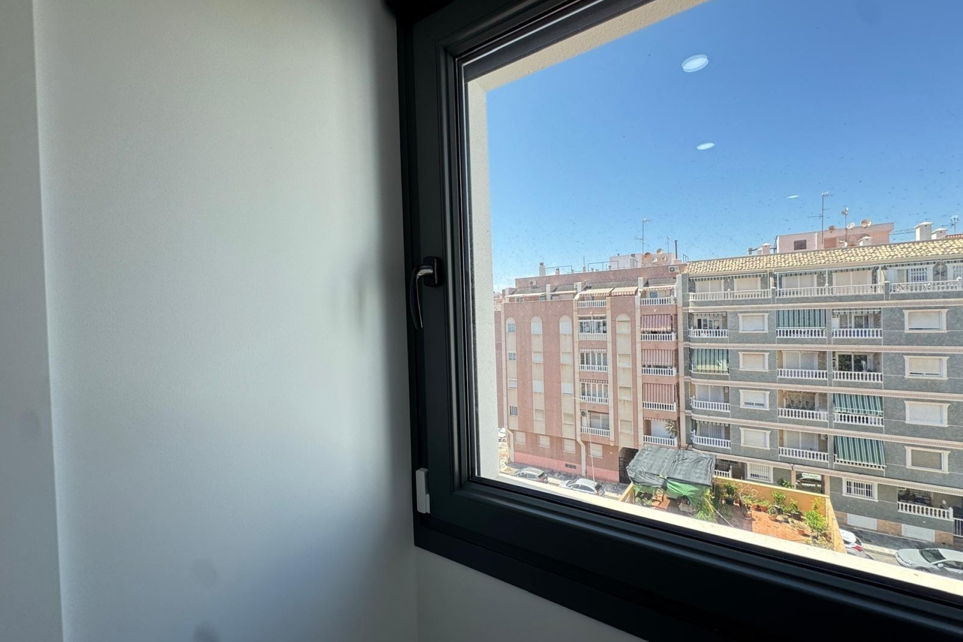 Revente - Apartment -
Torrevieja - Center