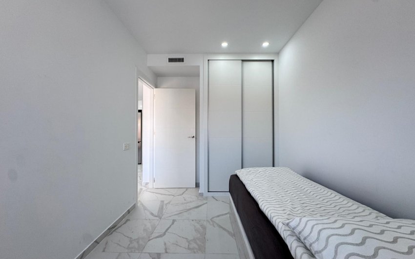 Revente - Apartment -
Torrevieja - Center