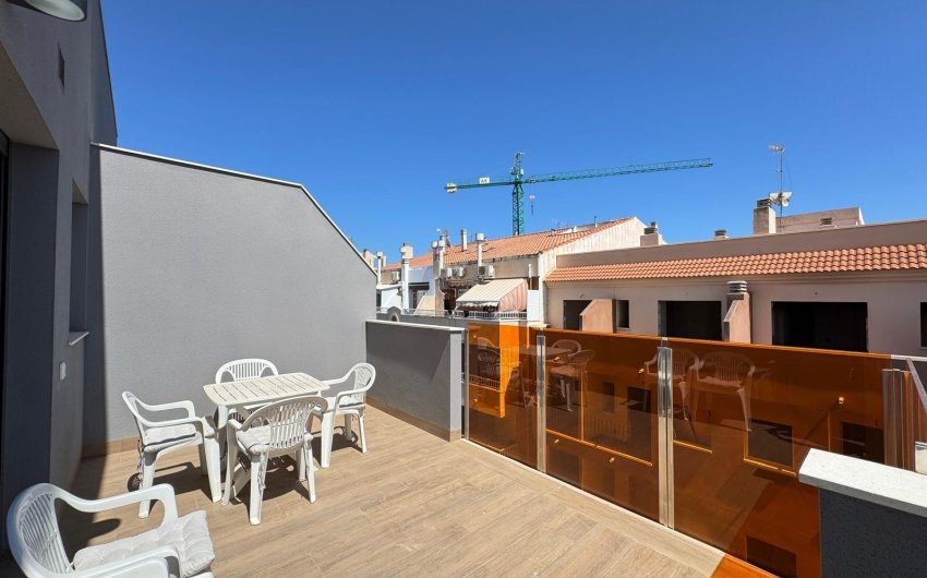 Revente - Apartment -
Torrevieja - Center