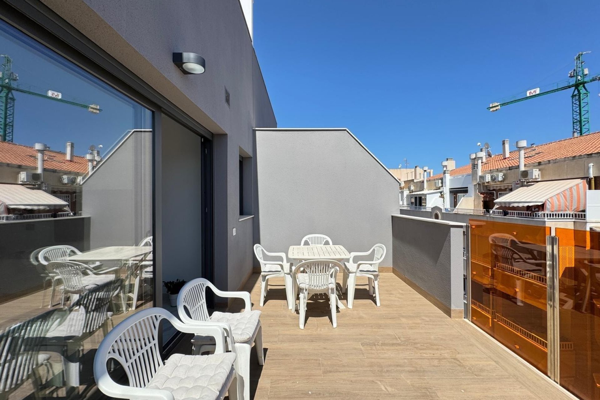 Revente - Apartment -
Torrevieja - Center