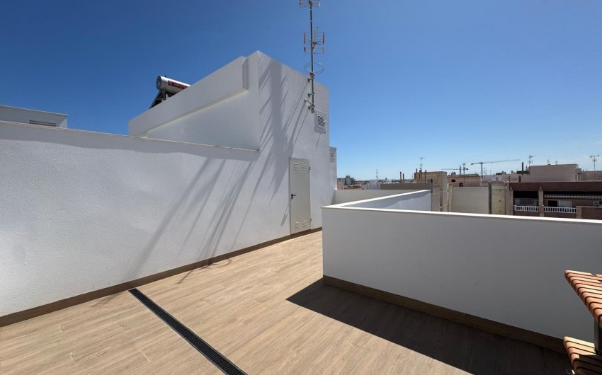 Revente - Apartment -
Torrevieja - Center