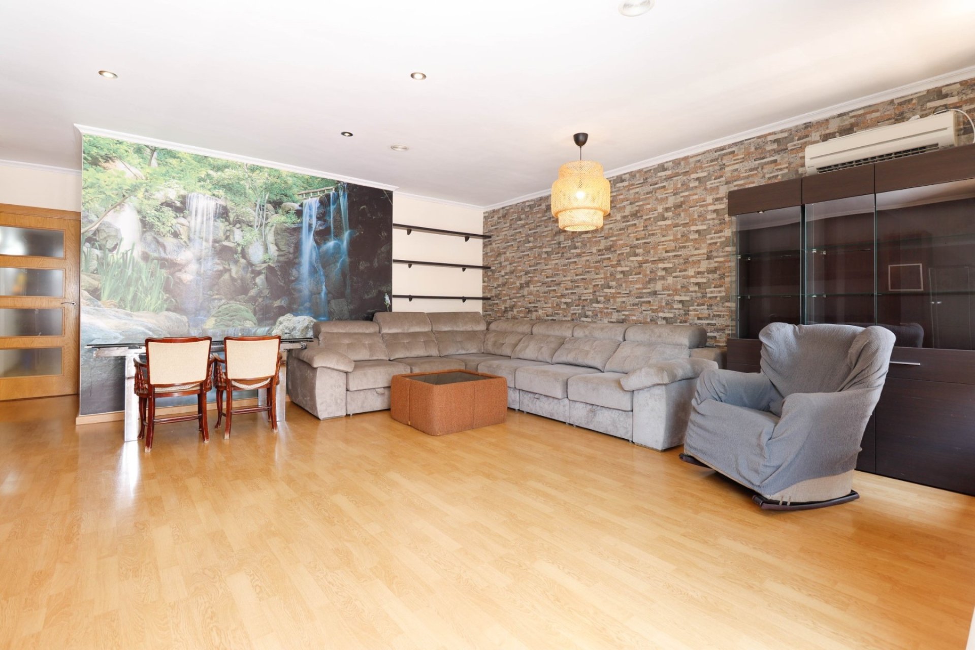 Revente - Apartment -
Torrevieja - Center