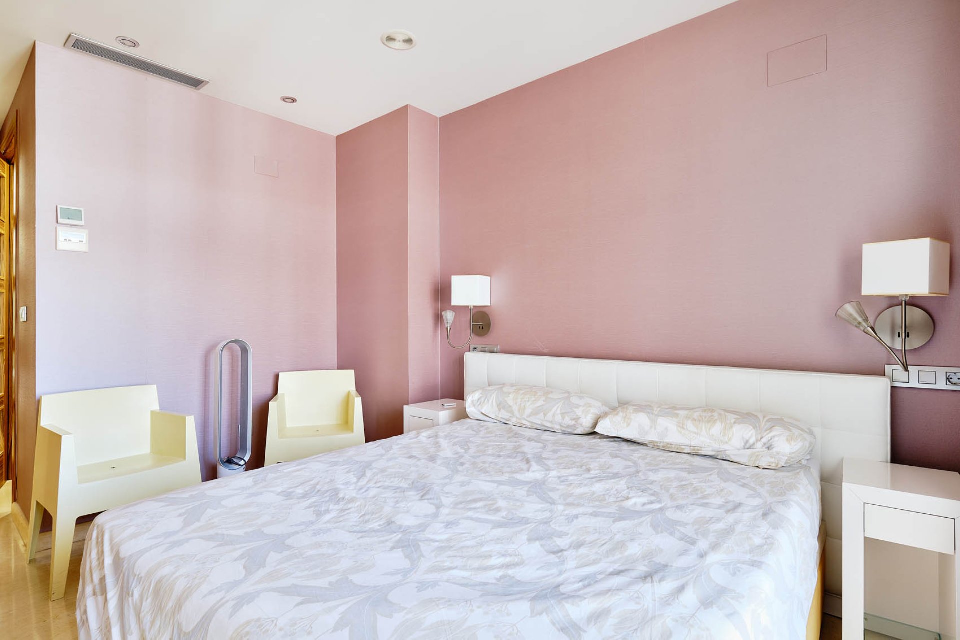 Revente - Apartment -
Torrevieja - Center