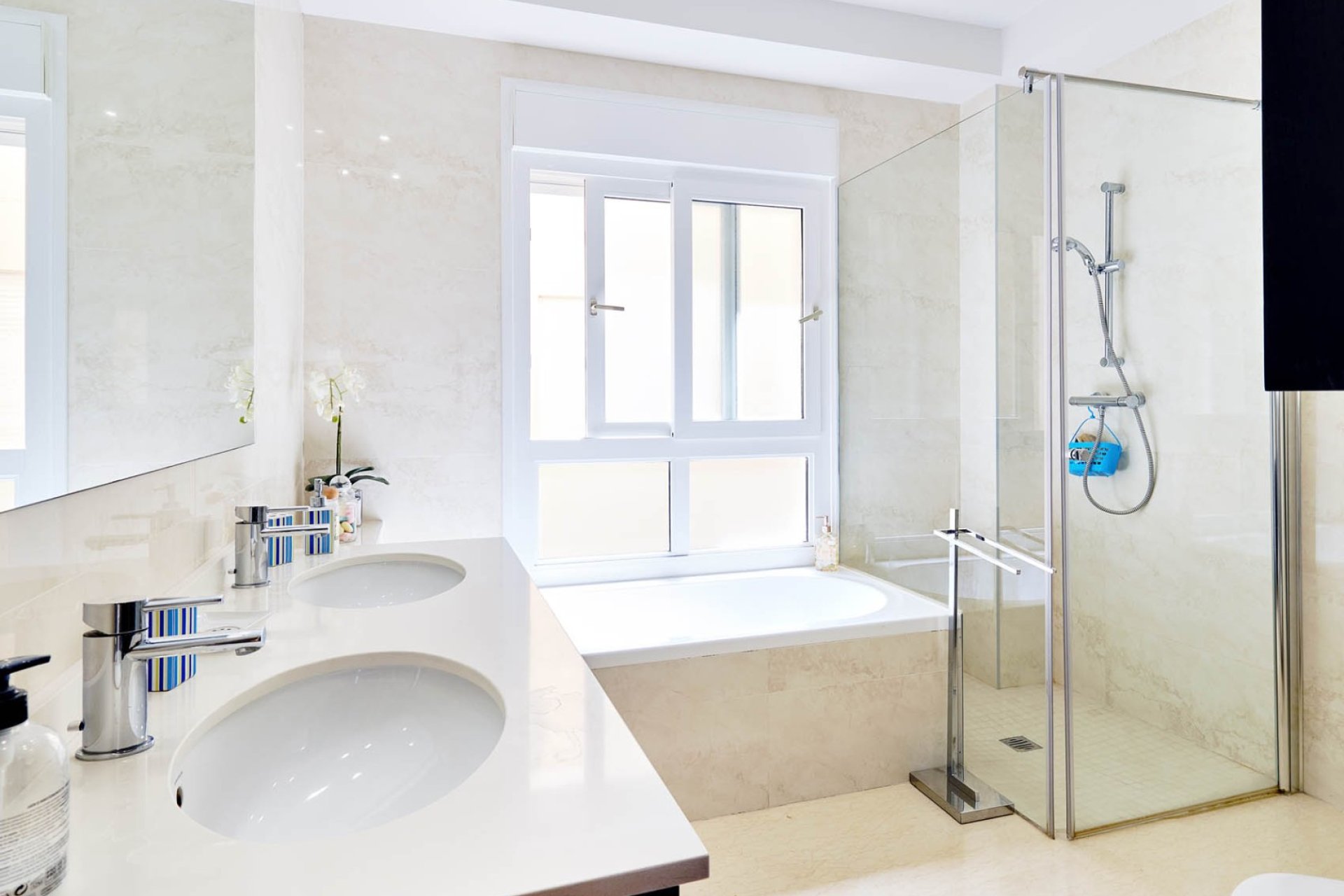 Revente - Apartment -
Torrevieja - Center