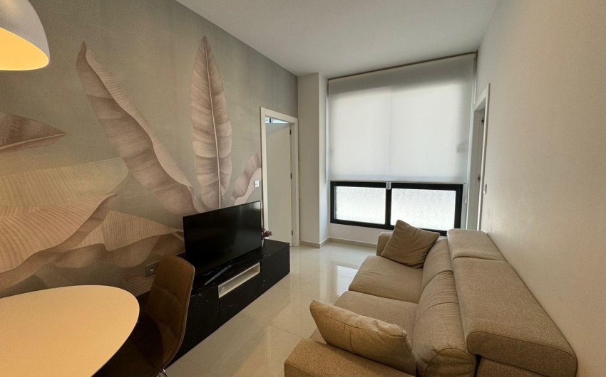 Revente - Apartment -
Torrevieja - Center