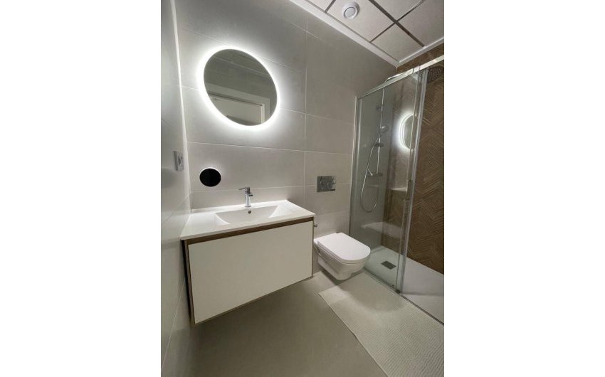 Revente - Apartment -
Torrevieja - Center