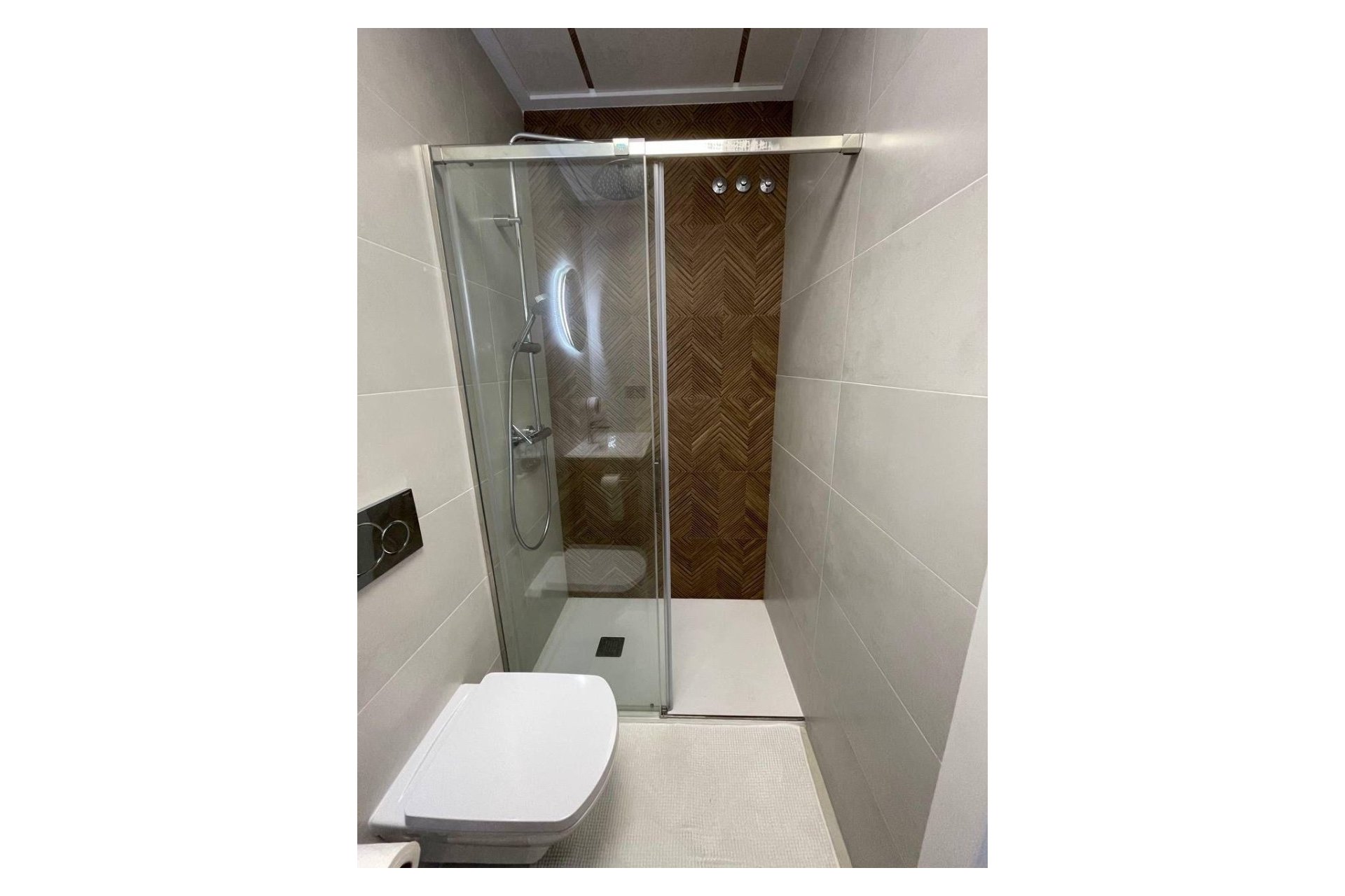 Revente - Apartment -
Torrevieja - Center