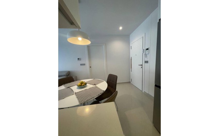 Revente - Apartment -
Torrevieja - Center