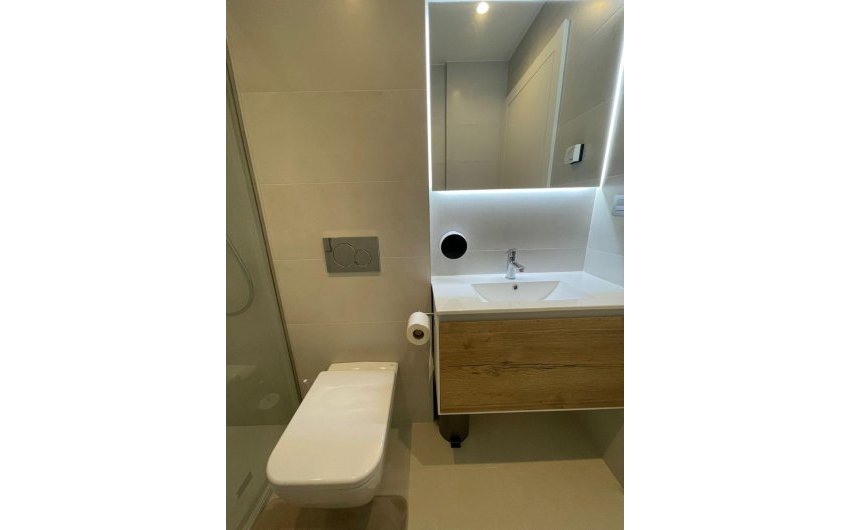 Revente - Apartment -
Torrevieja - Center