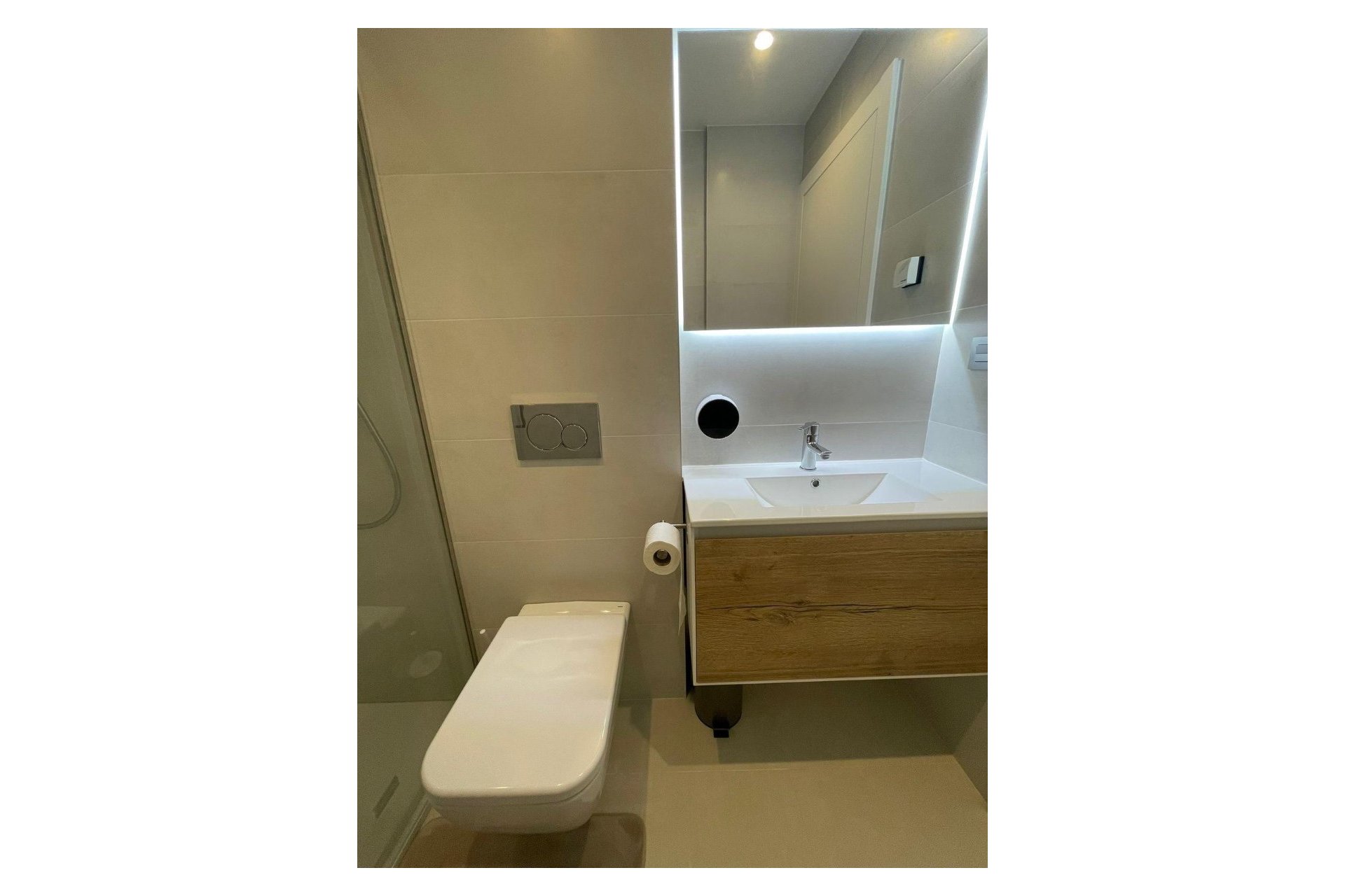 Revente - Apartment -
Torrevieja - Center