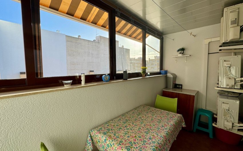 Revente - Apartment -
Torrevieja - Center