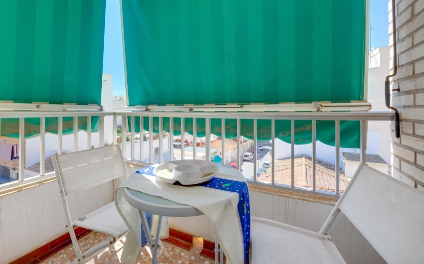 Revente - Apartment -
Torrevieja - Centro