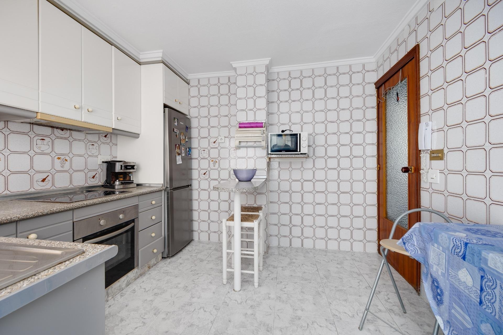 Revente - Apartment -
Torrevieja - Centro