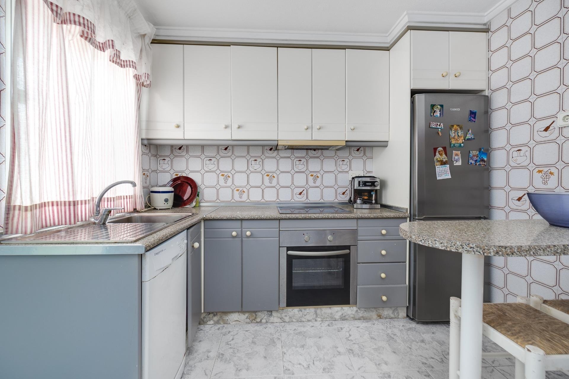 Revente - Apartment -
Torrevieja - Centro