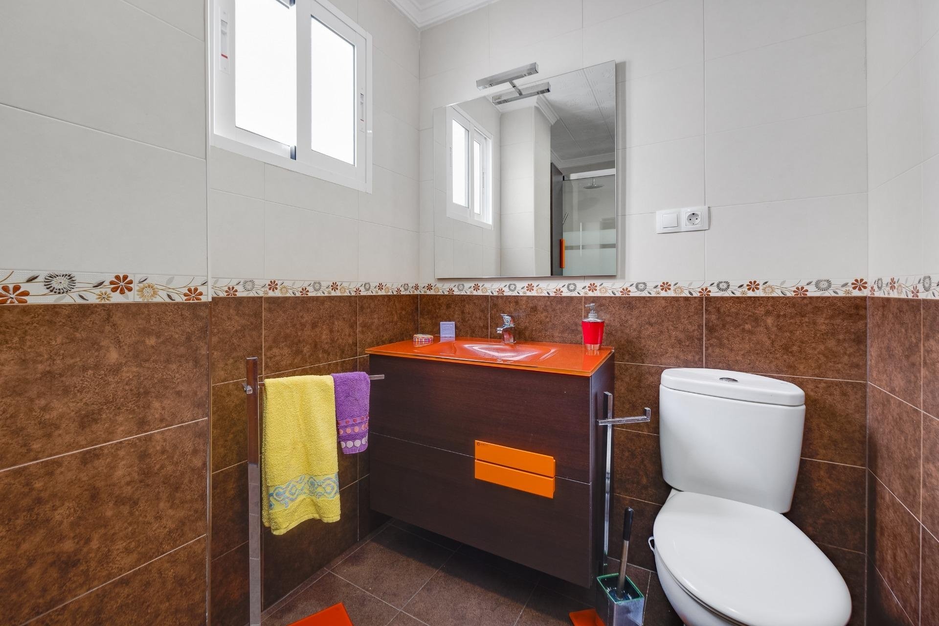Revente - Apartment -
Torrevieja - Centro