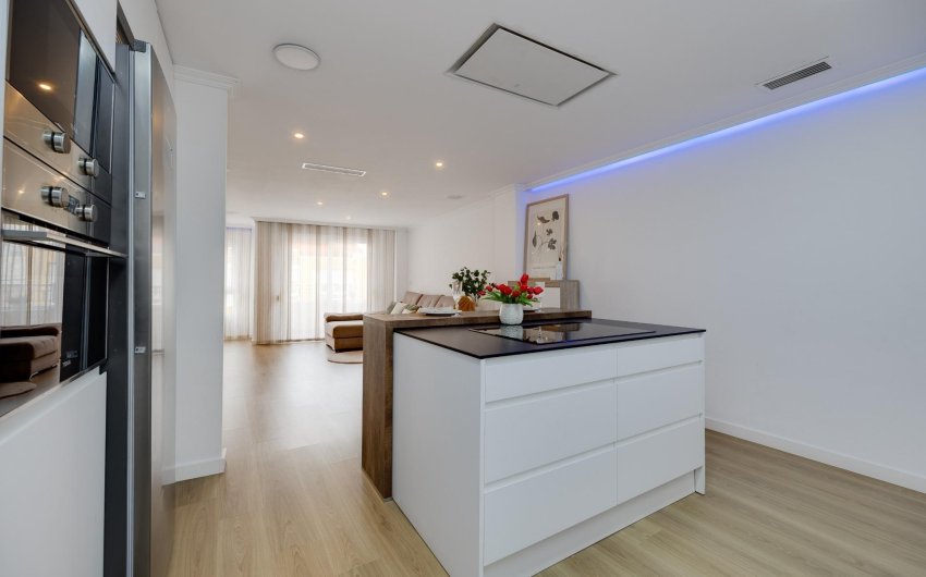 Revente - Apartment -
Torrevieja - Centro