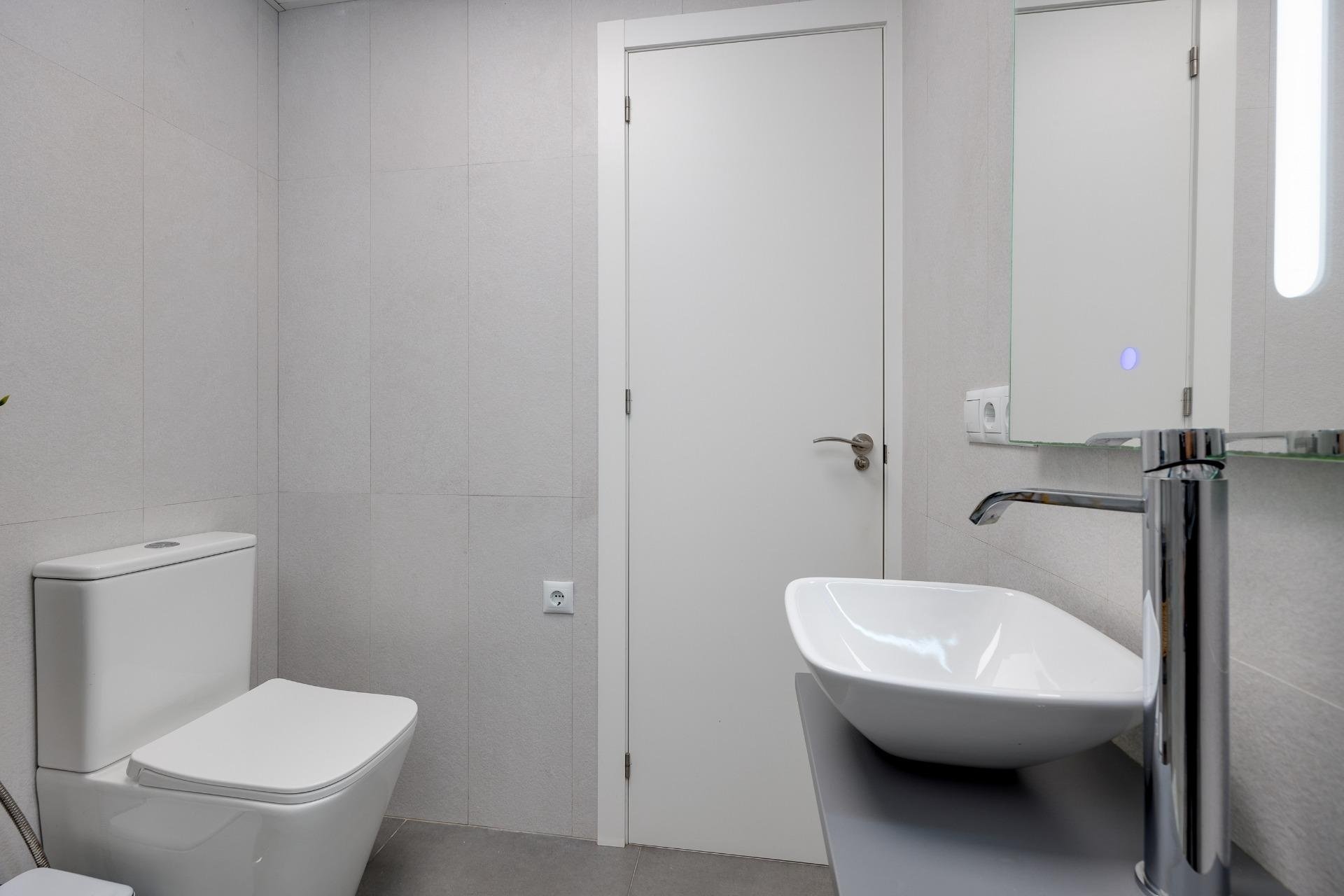 Revente - Apartment -
Torrevieja - Centro