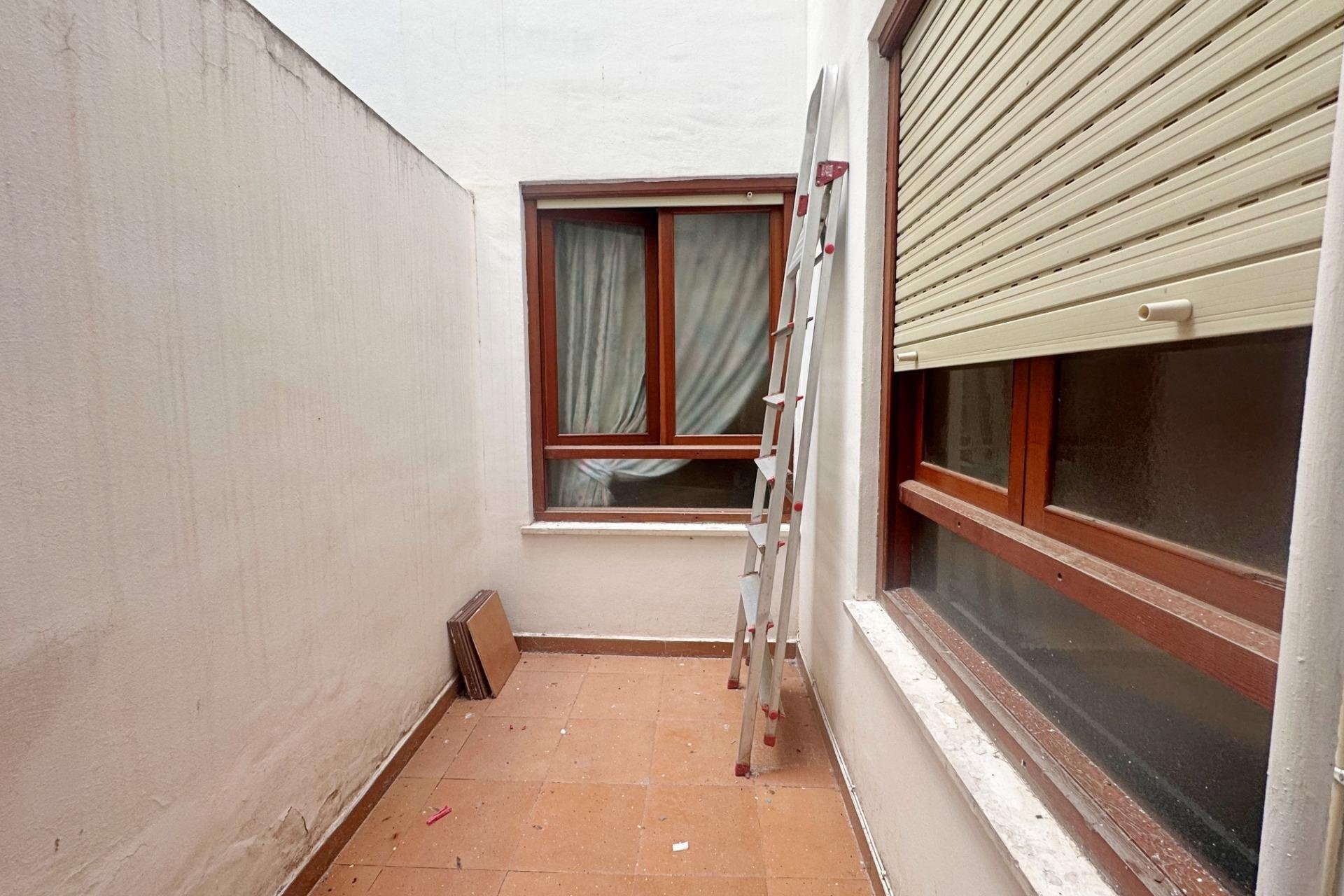 Revente - Apartment -
Torrevieja - Centro