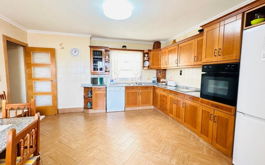 Revente - Apartment -
Torrevieja - Centro