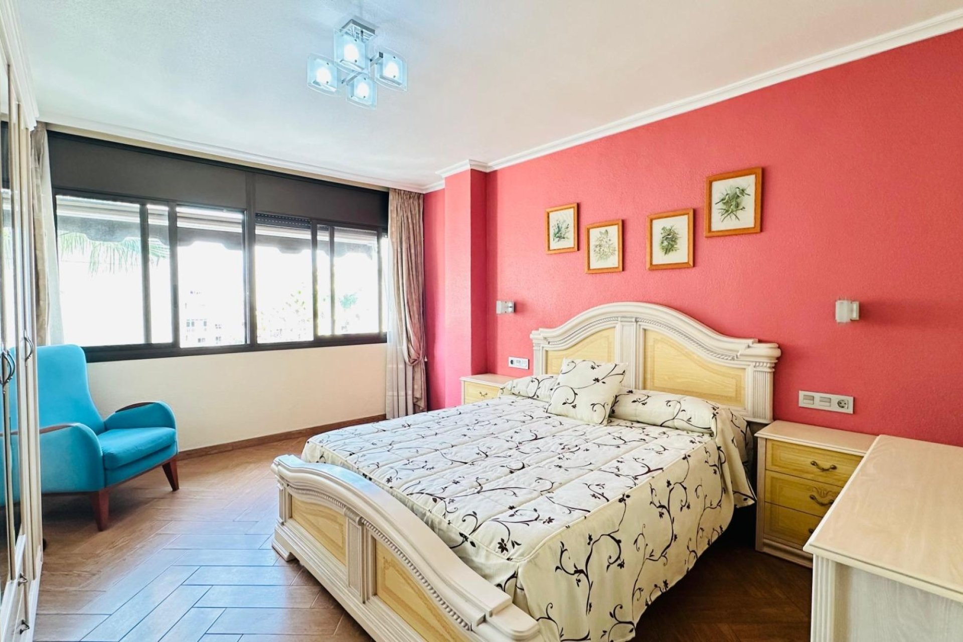 Revente - Apartment -
Torrevieja - Centro