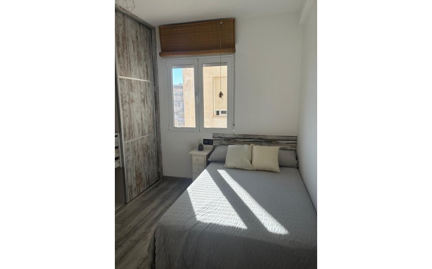 Revente - Apartment -
Torrevieja - Centro
