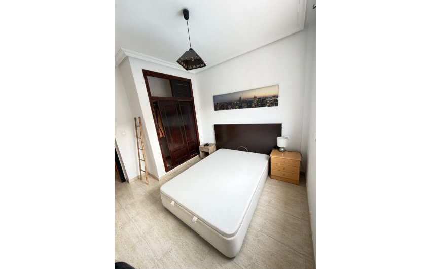 Revente - Apartment -
Torrevieja - Centro