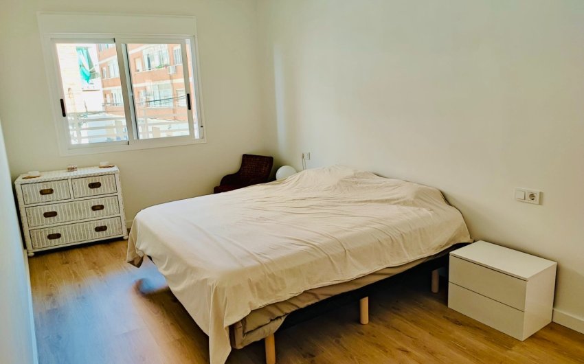 Revente - Apartment -
Torrevieja - Centro