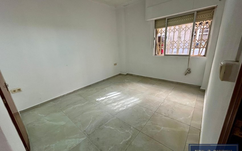 Revente - Apartment -
Torrevieja - Centro