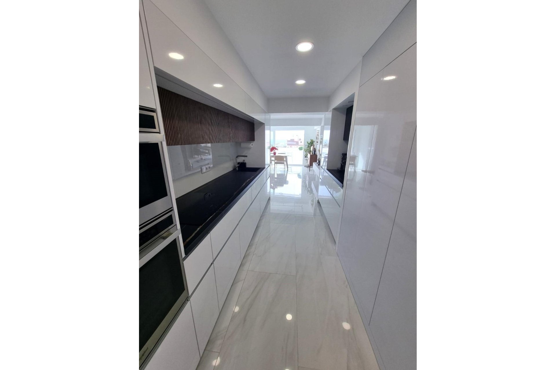 Revente - Apartment -
Torrevieja - Centro