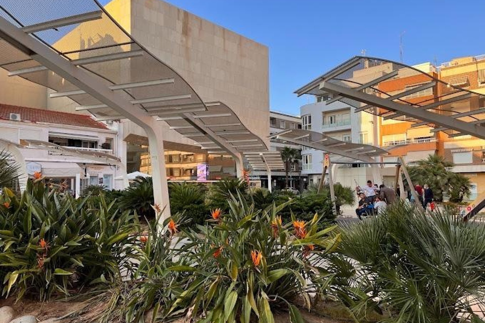 Revente - Apartment -
Torrevieja - Centro