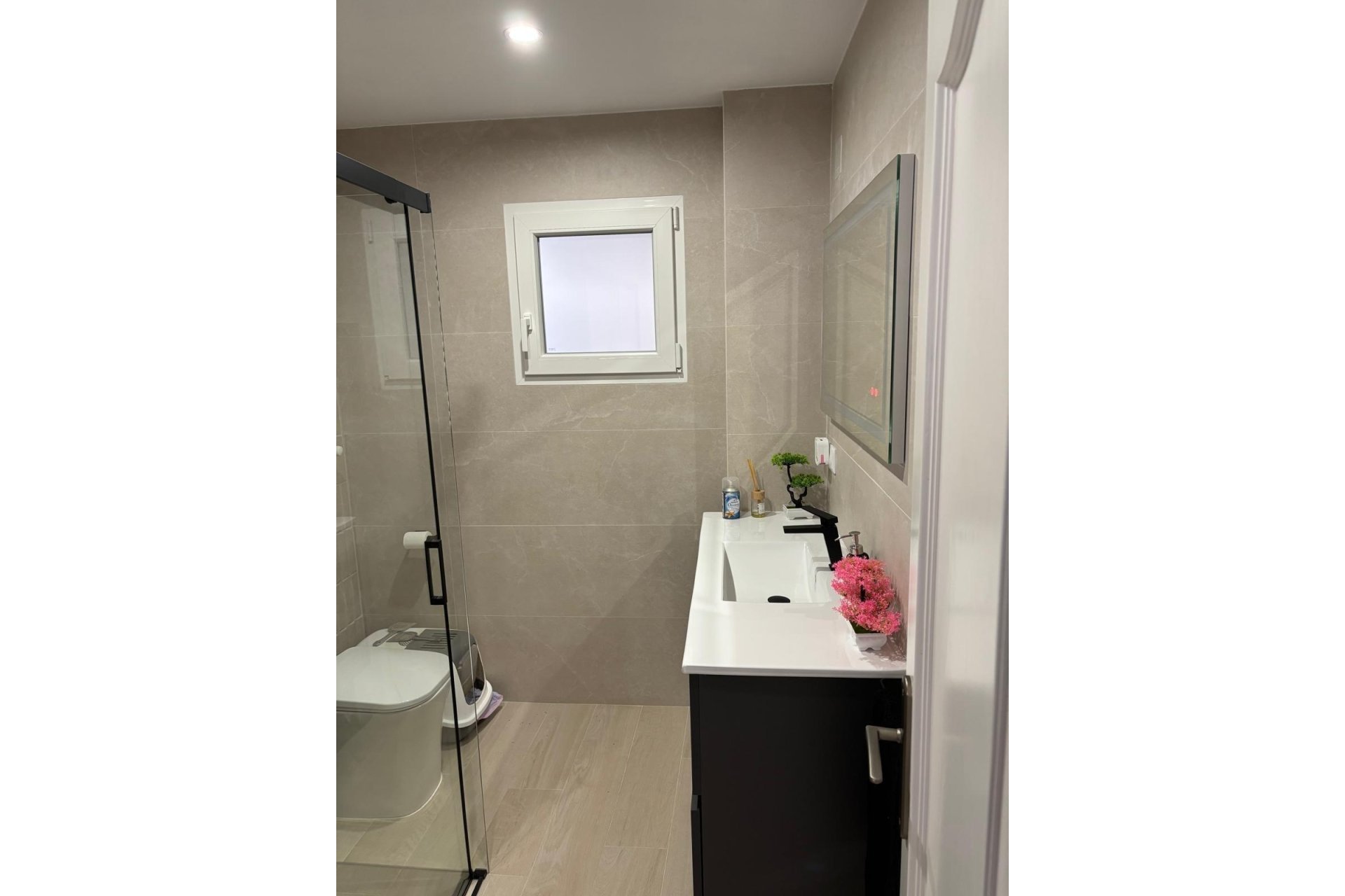 Revente - Apartment -
Torrevieja - Centro