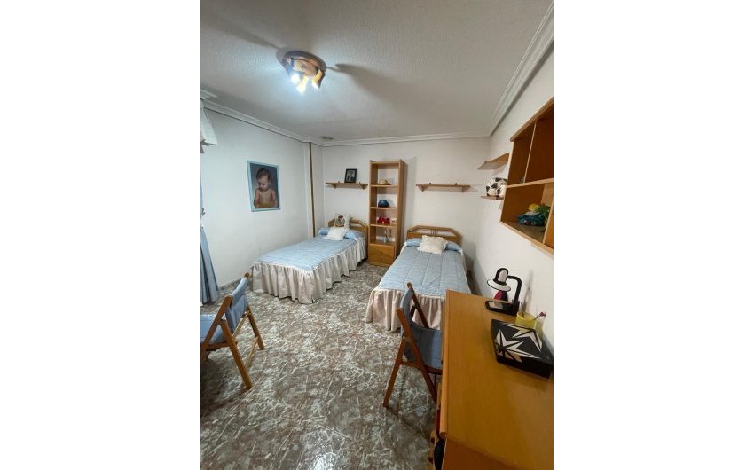 Revente - Apartment -
Torrevieja - Centro