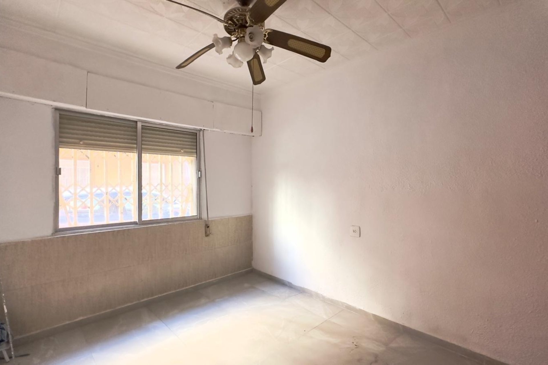 Revente - Apartment -
Torrevieja - Centro