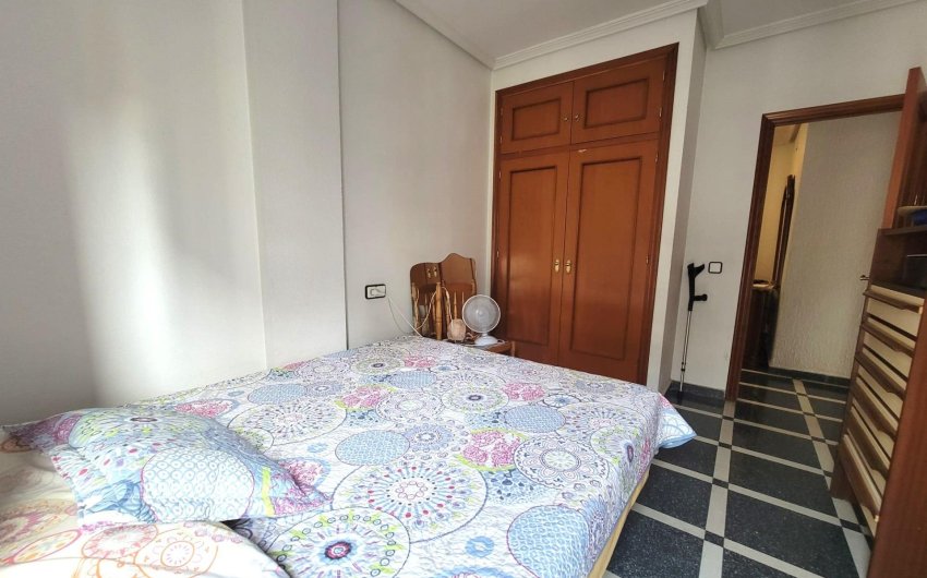 Revente - Apartment -
Torrevieja - Centro