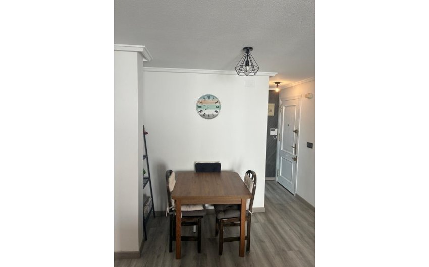 Revente - Apartment -
Torrevieja - Centro